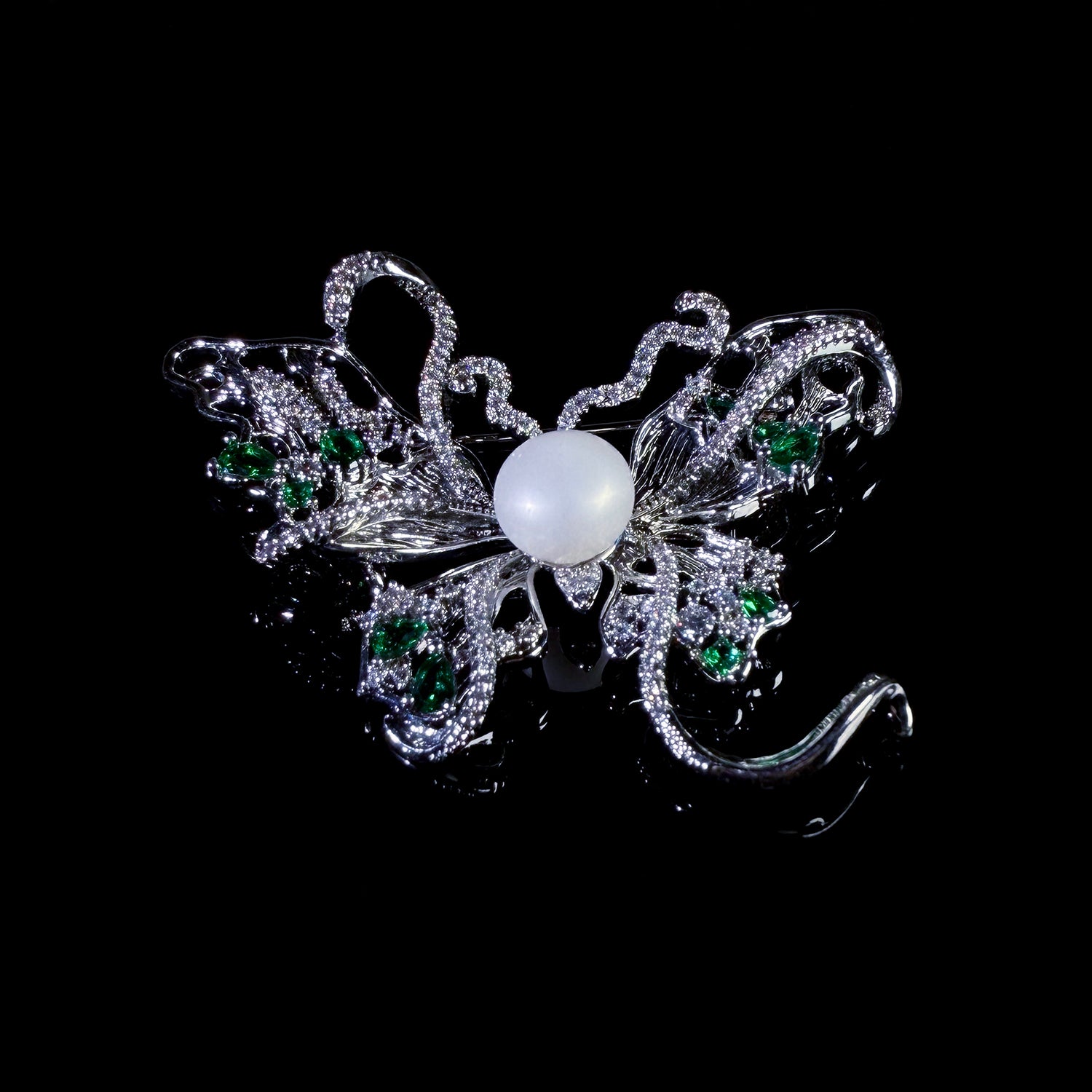Natural Pearl Butterfly Brooch #012